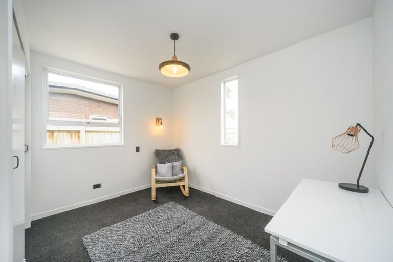 Photo of property in 30 Terry Crescent, Milson, Palmerston North, 4414