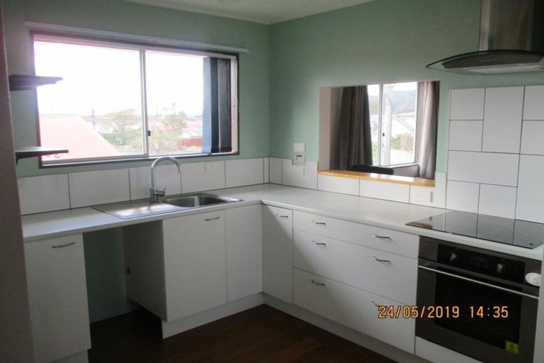 Photo of property in 4/36 Leighton Avenue, Waiwhetu, Lower Hutt, 5010