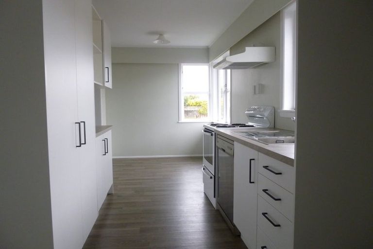 Photo of property in 43 Morris Road, Hillcrest, Hamilton, 3216