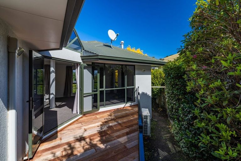 Photo of property in 6 Kaikomako Place, Cass Bay, Lyttelton, 8082