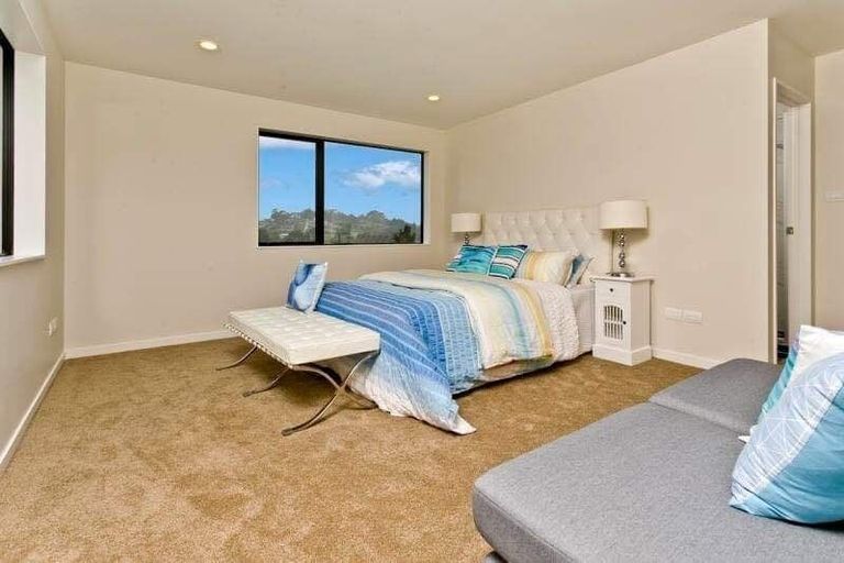 Photo of property in 58 Golden Morning Drive, Albany Heights, Auckland, 0632