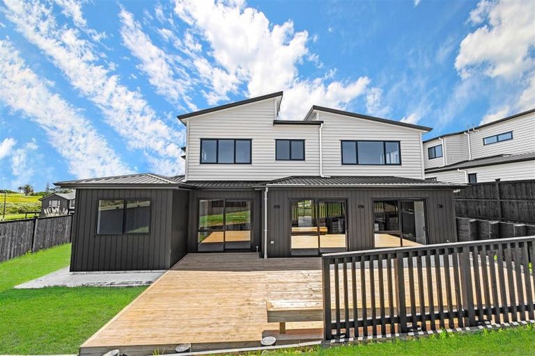 Photo of property in 4 Hutukawa Drive, Beachlands, Auckland, 2018