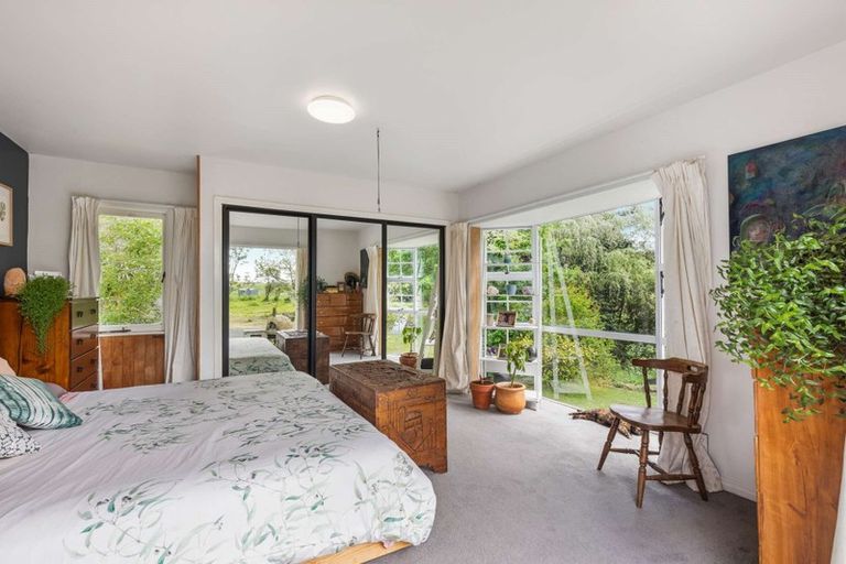 Photo of property in 611 Awhitu Road, Pollok, Waiuku, 2683