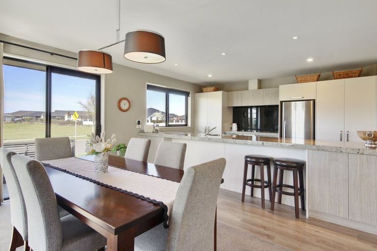 Photo of property in 1 Pimlico Place, Rangiora, 7400