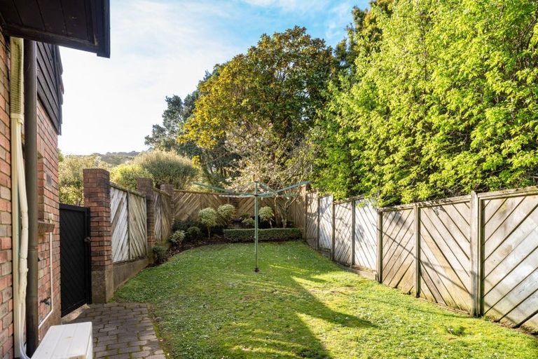 Photo of property in 17 Butavas Street, Khandallah, Wellington, 6035