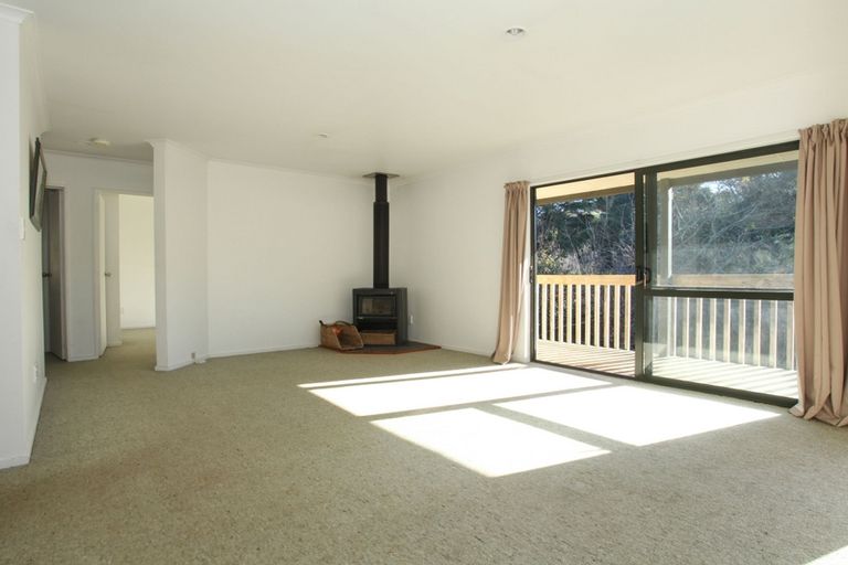 Photo of property in 11 Snowden Place, Raglan, 3225