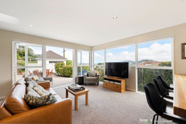 Photo of property in 79 Jubilee Road, Khandallah, Wellington, 6035