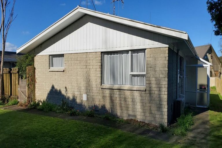 Photo of property in 25a Kowhai Street, Hamilton Lake, Hamilton, 3204