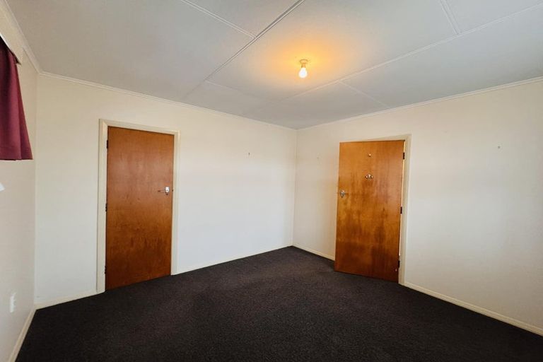Photo of property in 14 Kiwi Court, Roslyn, Palmerston North, 4414