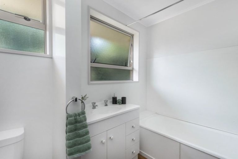 Photo of property in 17 Beerescourt Road, Beerescourt, Hamilton, 3200