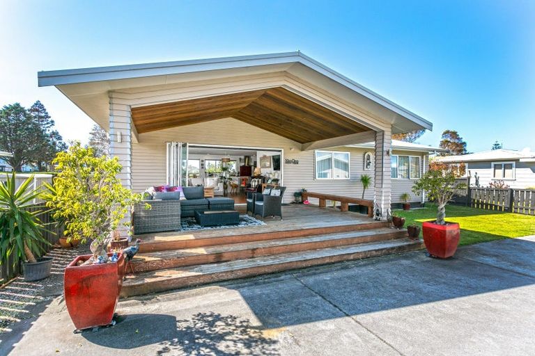 Photo of property in 104 Kiwi Road, Whangamata, 3620