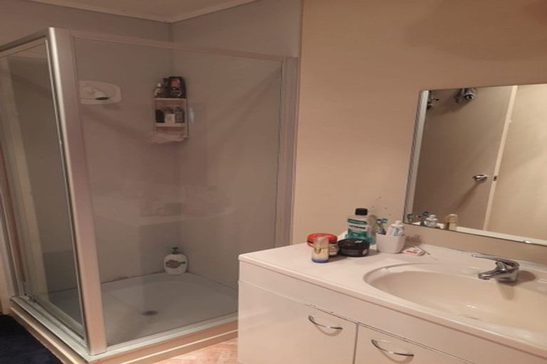 Photo of property in 2/62 Weymouth Road, Manurewa, Auckland, 2102