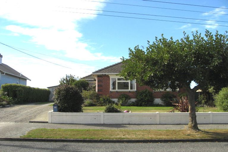 Photo of property in 16 Brenda Street, Kensington, Timaru, 7910