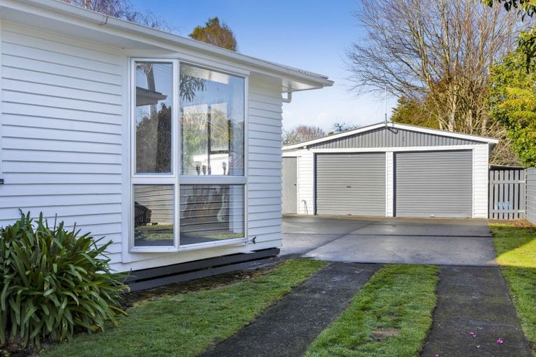 Photo of property in 13 Bridger Place, Eltham, 4322