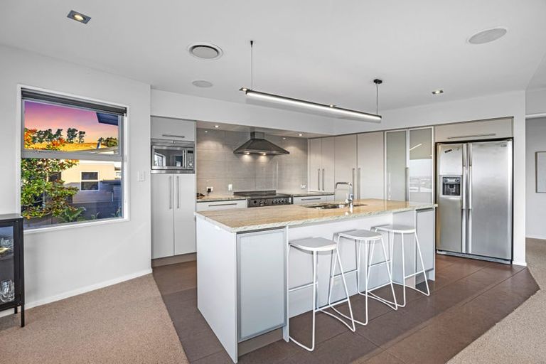 Photo of property in 8 Quarry Hill Terrace, Kennedys Bush, Christchurch, 8025