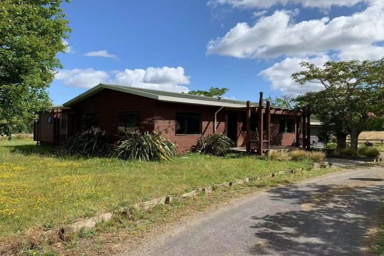 Photo of property in 14 Spedding Road, Whenuapai, Auckland, 0618