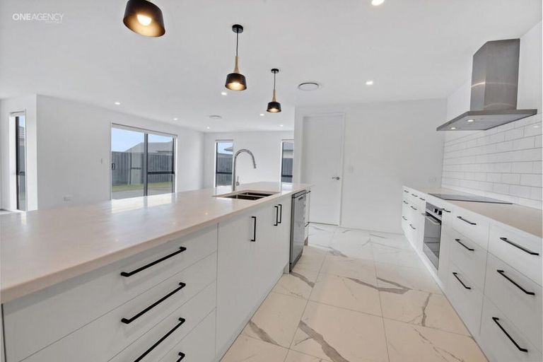 Photo of property in 37 Tuhoe Avenue, Kaiapoi, 7630