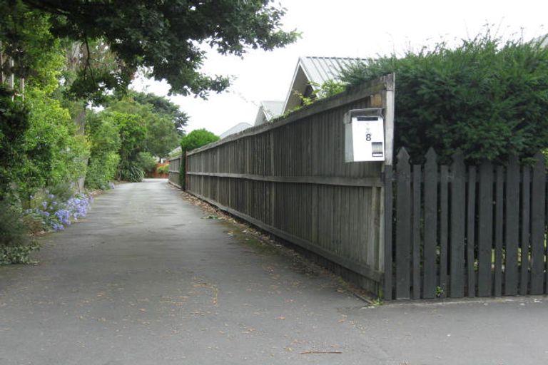 Photo of property in 1/8 Ilam Road, Upper Riccarton, Christchurch, 8041