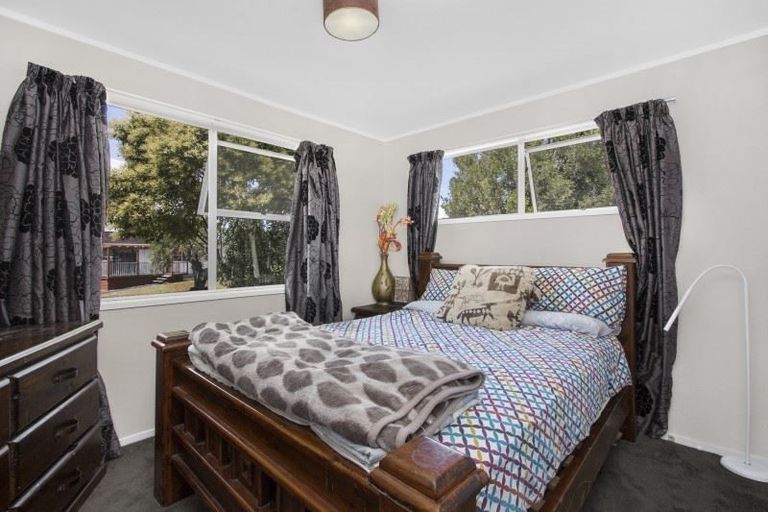 Photo of property in 14 Astor Place, Manurewa, Auckland, 2102