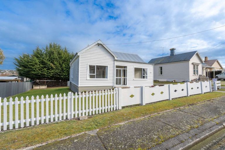 Photo of property in 78 Hamilton Street, East Gore, Gore, 9710