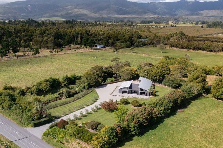 Photo of property in 168 Utopia Road, Westport, 7892