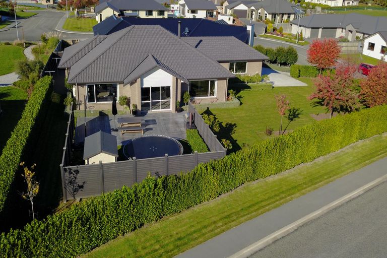 Photo of property in 13 Blue Stone Drive, Waiareka Junction, Oamaru, 9401