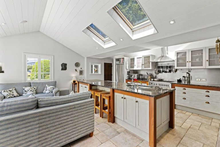 Photo of property in 21 Anglesea Street, Arrowtown, 9302