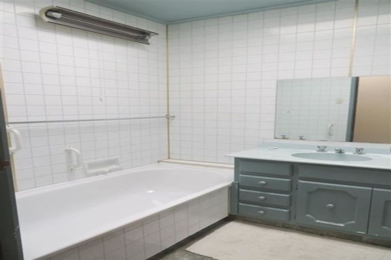 Photo of property in 21 Ardwick Street, Gore, 9710