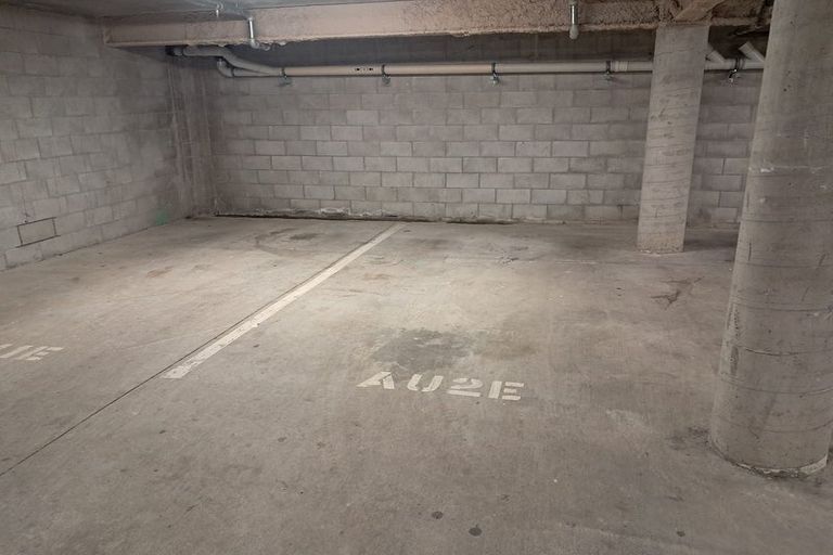 Photo of property in 2e/30 Westward Ho, Glen Eden, Auckland, 0602