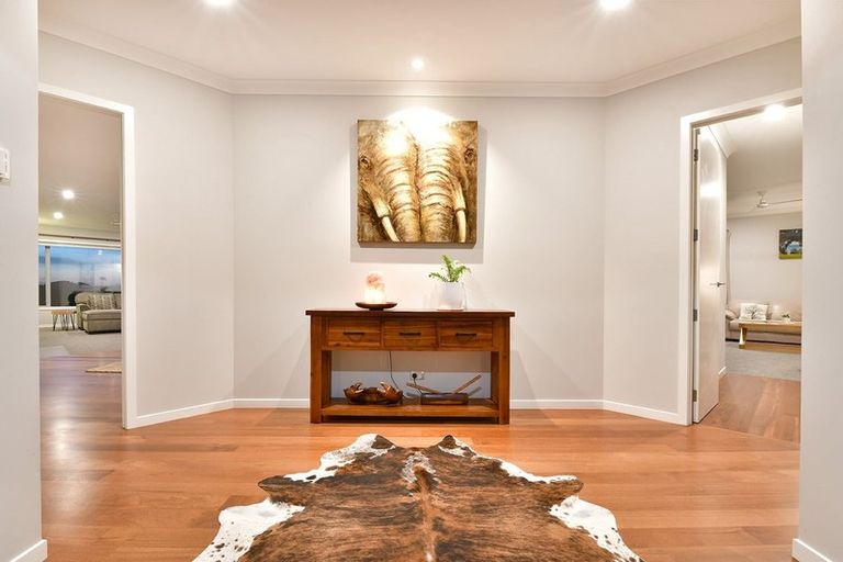 Photo of property in 10 Joblin Road, Wainui, Silverdale, 0994