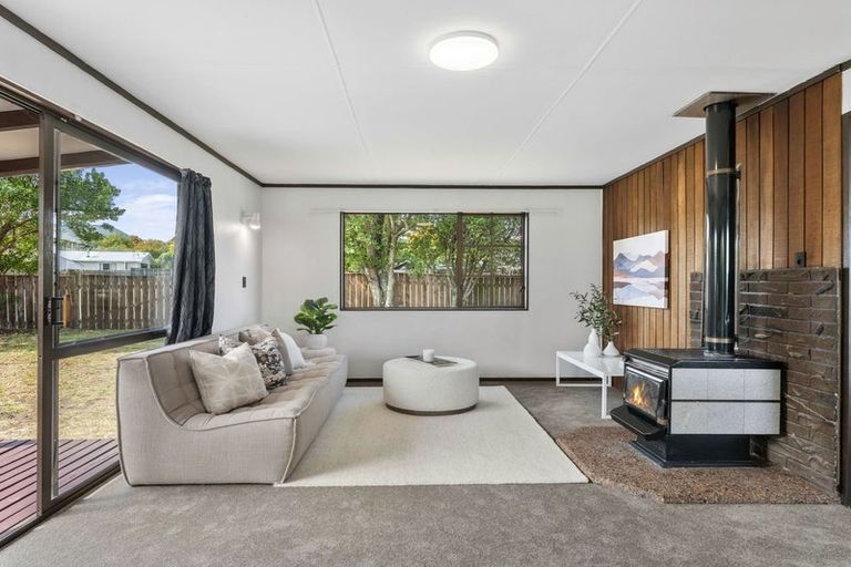 Photo of property in 4 Avon Close, Richmond Heights, Taupo, 3330