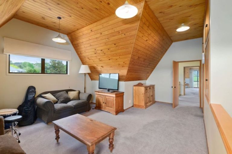 Photo of property in 24 Gillam Crescent, Springfield, Rotorua, 3015