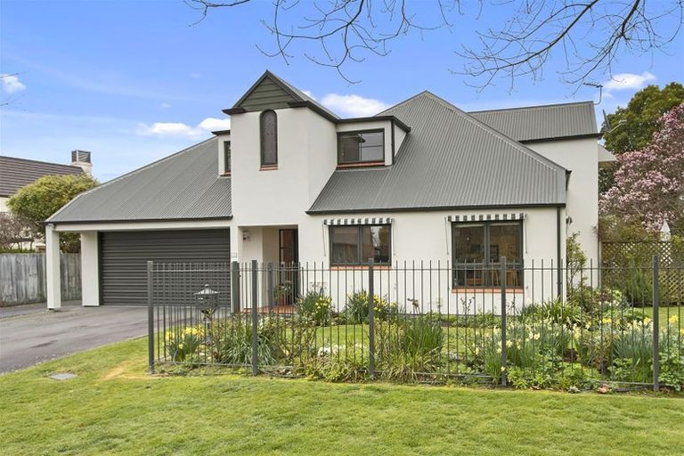 Photo of property in 10a Swanleigh Place, Ilam, Christchurch, 8041
