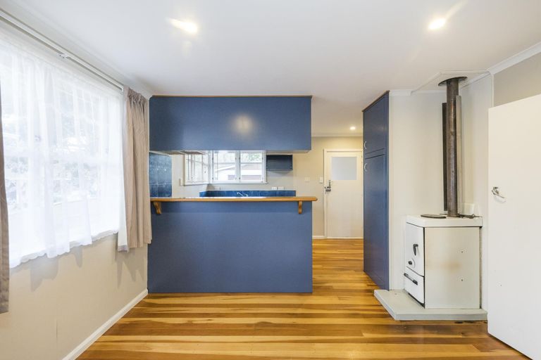 Photo of property in 18 Ronberg Street, Highbury, Palmerston North, 4412