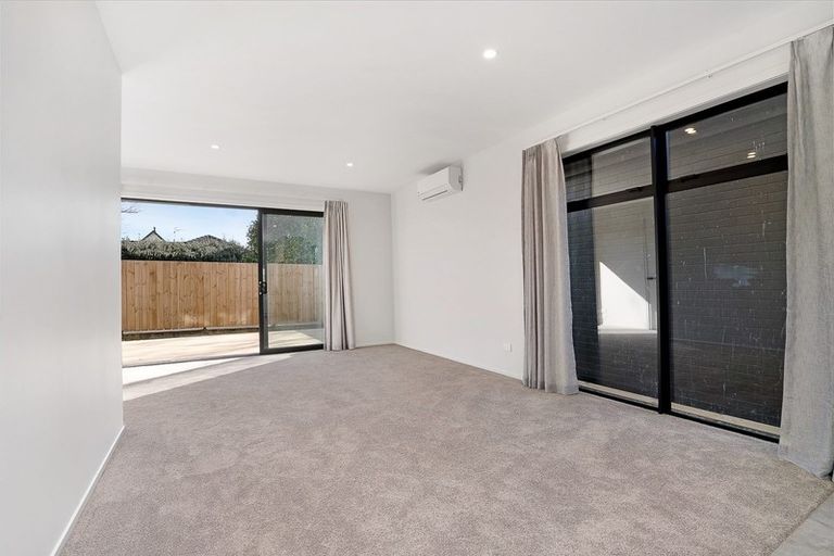 Photo of property in 60b Sandwich Road, St Andrews, Hamilton, 3200