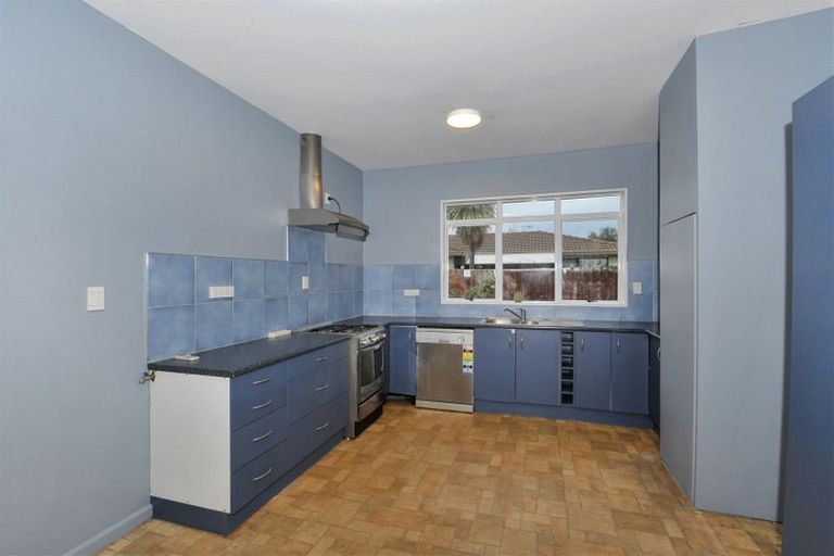 Photo of property in 1/109 Main North Road, Papanui, Christchurch, 8052