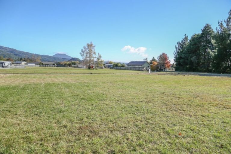 Photo of property in 23 Ngahana Place, Turangi, 3334