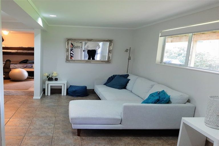 Photo of property in 531 Hibiscus Coast Highway, Hatfields Beach, Orewa, 0931