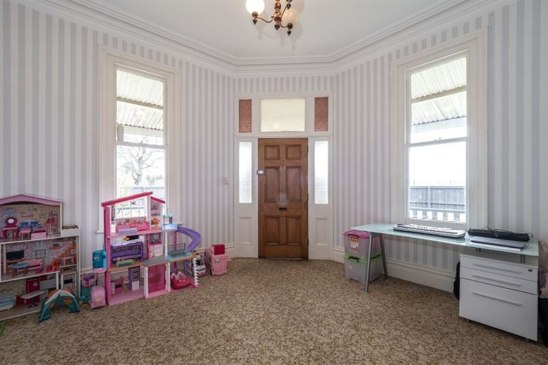 Photo of property in 1 Oak Grove, Ashburton, 7700