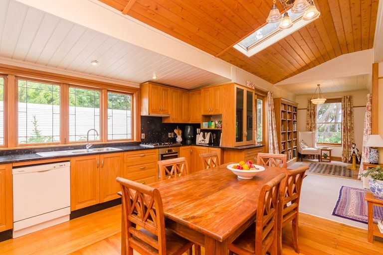 Photo of property in 8 Hilton Road, Carterton, 5713