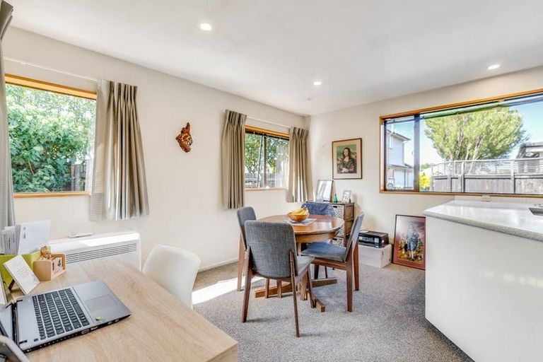 Photo of property in 2/35 Cutts Road, Russley, Christchurch, 8042