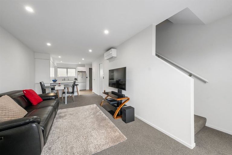 Photo of property in 21 Air Race Lane, Halswell, Christchurch, 8025