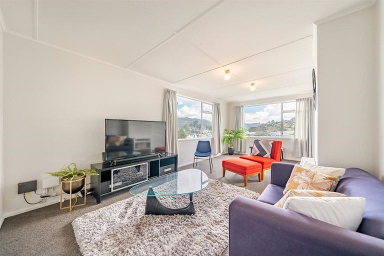 Photo of property in 30 Antrim Crescent, Wainuiomata, Lower Hutt, 5014