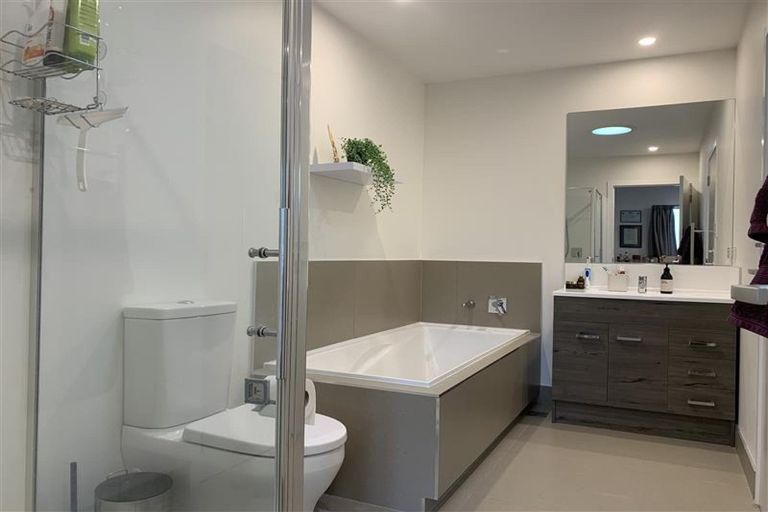 Photo of property in 55 Rangihina Road, Hobsonville, Auckland, 0616