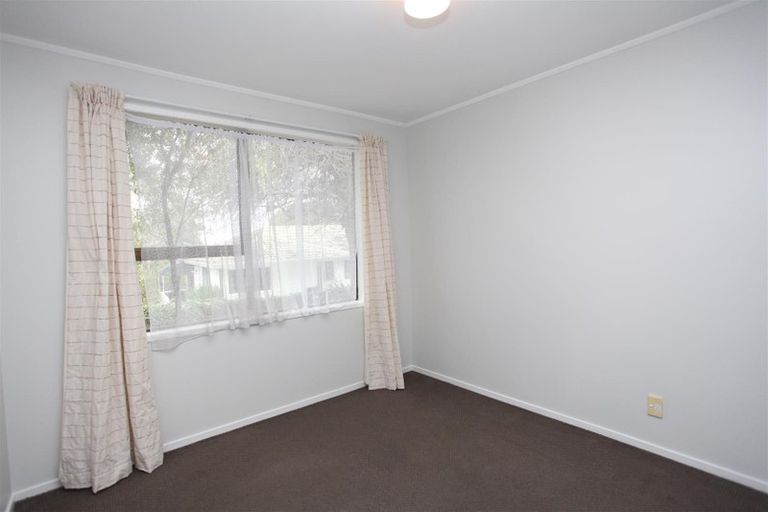Photo of property in 11 Montego Place, Weymouth, Auckland, 2103