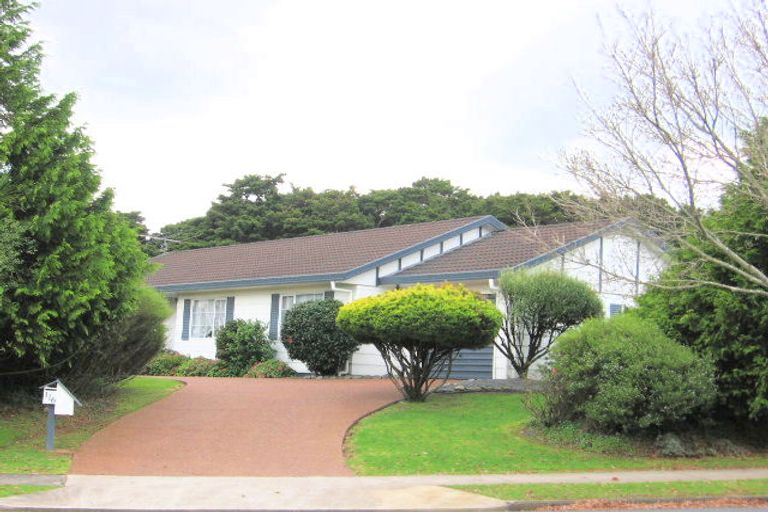Photo of property in 116 Everglade Drive, Totara Heights, Auckland, 2105