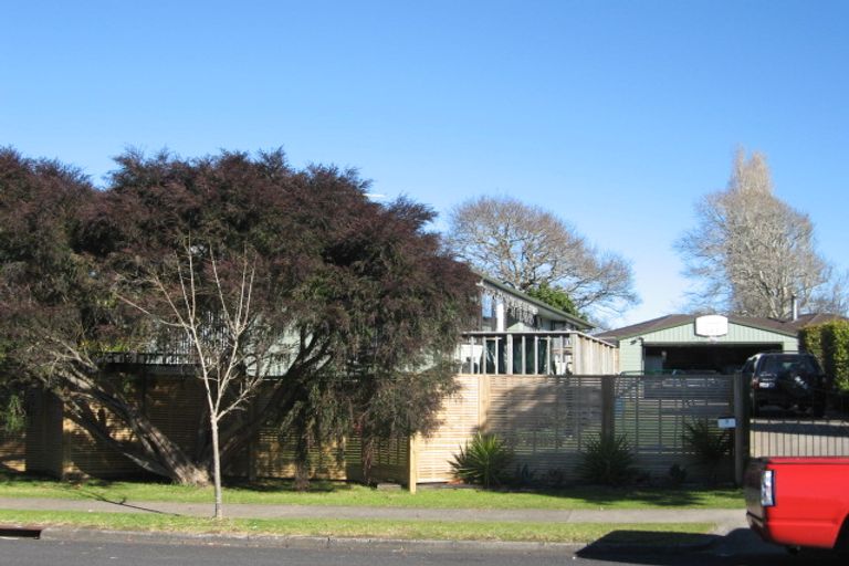 Photo of property in 3 Muirfield Street, Wattle Downs, Auckland, 2103