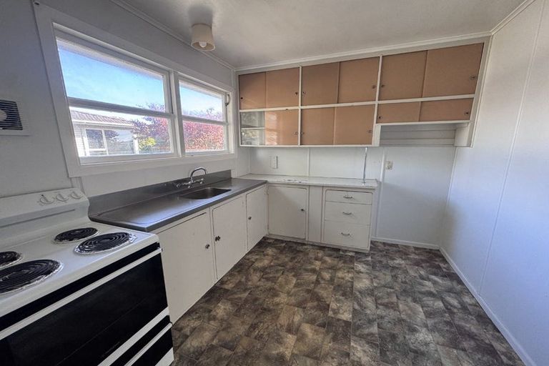 Photo of property in 8 Jameson Avenue, Fenton Park, Rotorua, 3010
