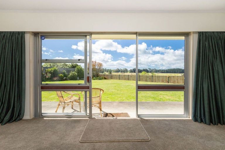 Photo of property in 63 Mcphee Street, Dannevirke, 4930