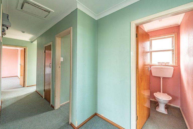 Photo of property in 128 Karaka Street, Castlecliff, Whanganui, 4501